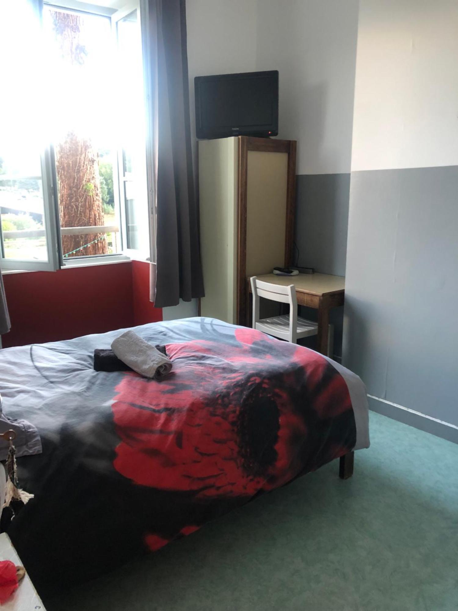Rest Hotel L Ardoise Augé 外观 照片